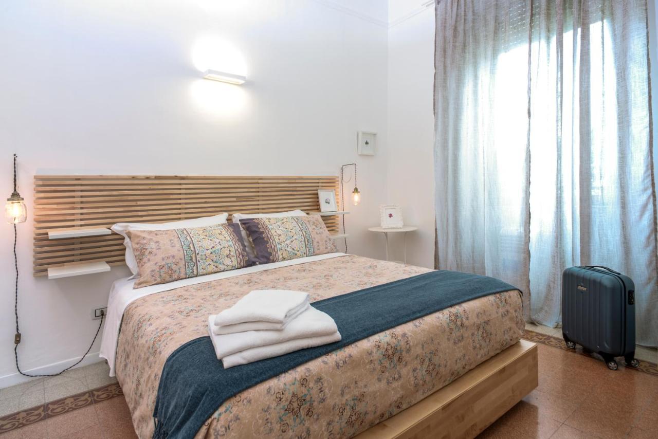 Interno 6 San Pietro * Rom